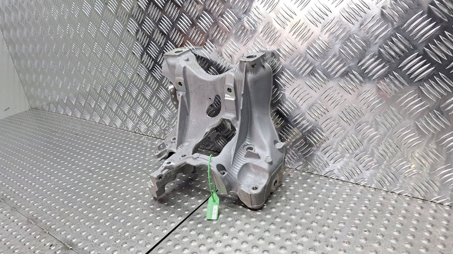 console engine mount right front 8B3399296 AUDI A5 B10 A6 C9 QUATTRO