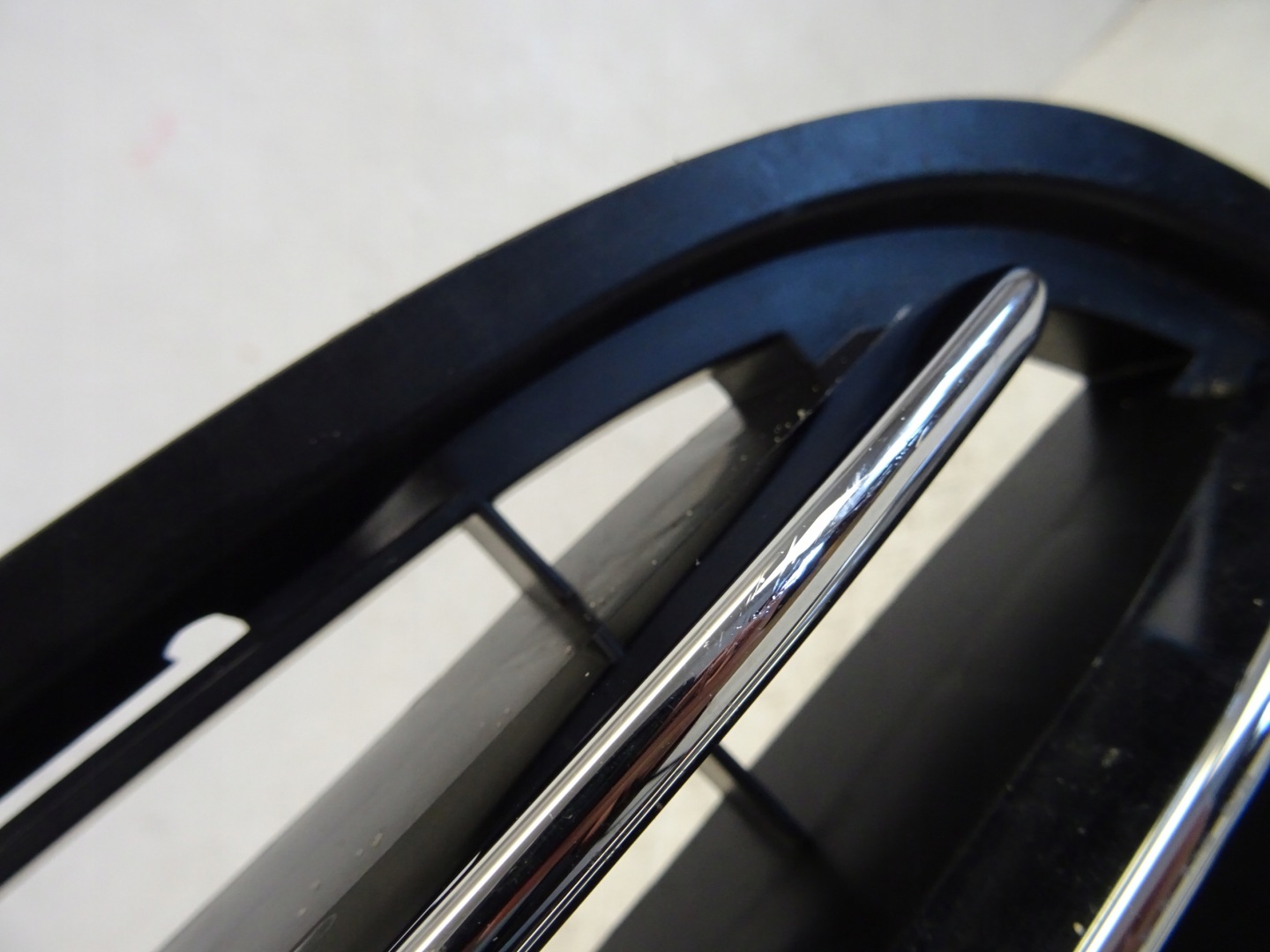 grid of a bumper front front PEUGEOT 5008 and CHROM 9687437677