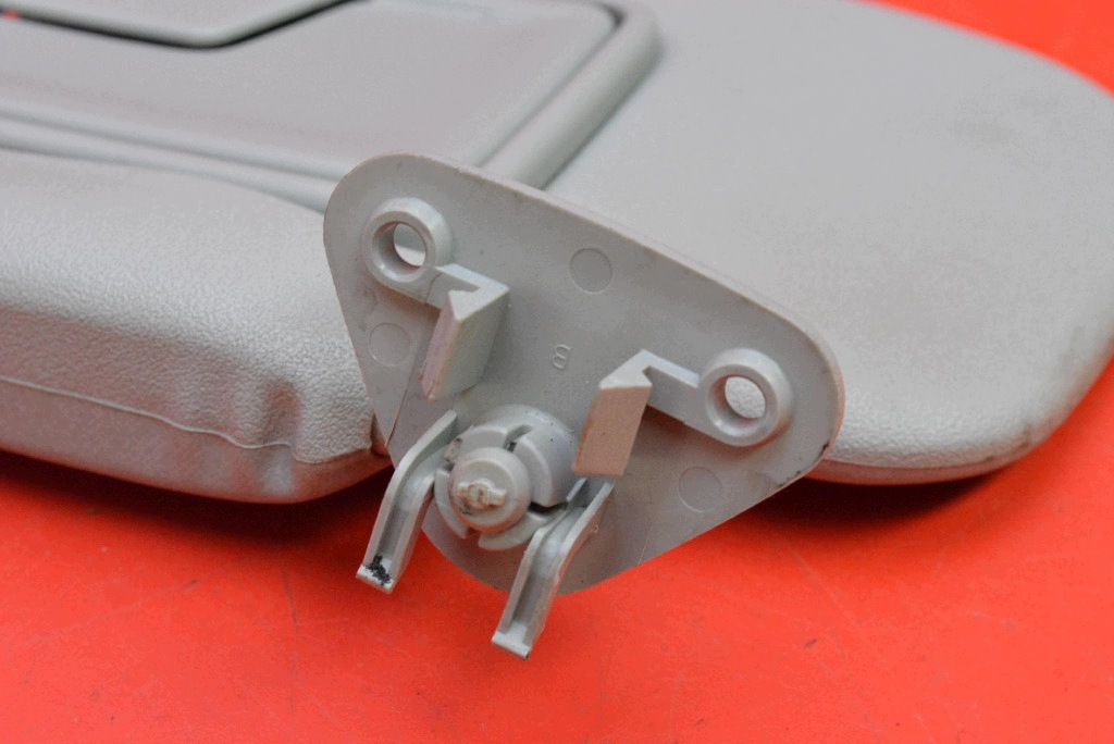 Blende Abdeckung PRZECIWSLONECZNA EU CITROEN C-CROSSER 07-13