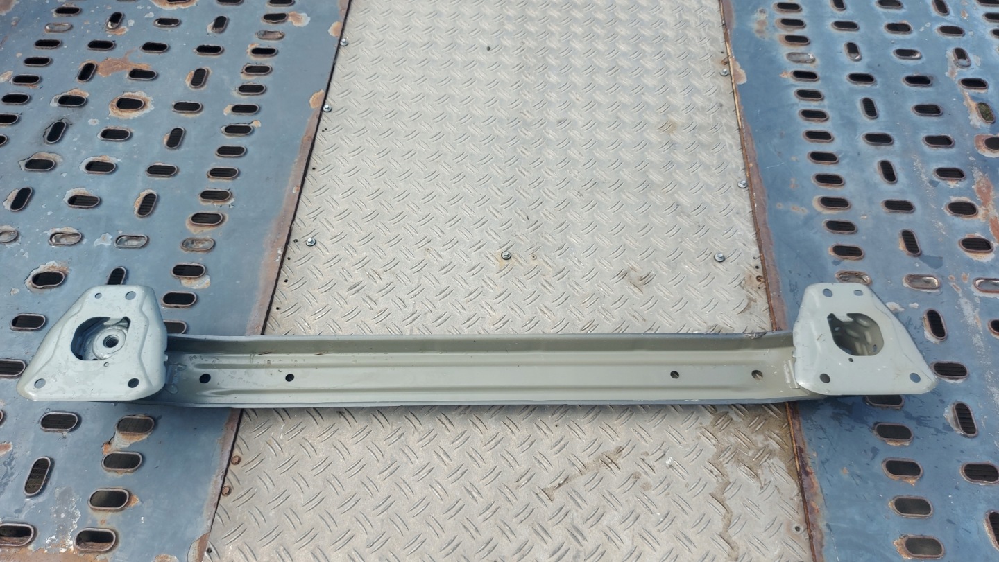 bumper support rear part rear TOYOTA COROLLA E21 sedan