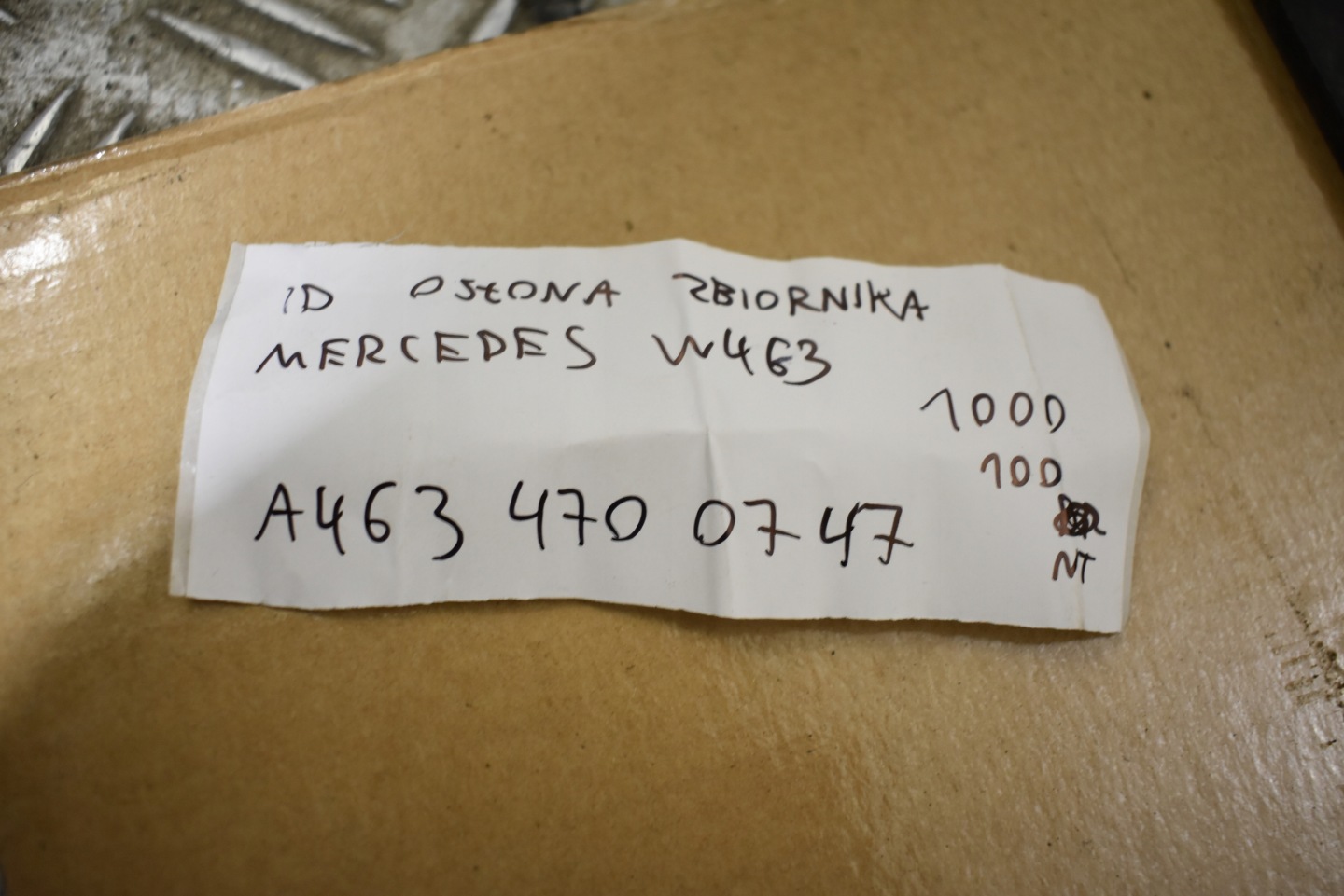 IDEALNA Blende Abdeckung Behälter MERCEDES W463 1