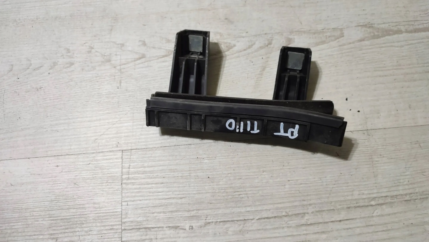 Fiat Tipo II HB 19r. 1.4 rear part side right prowadnica windows