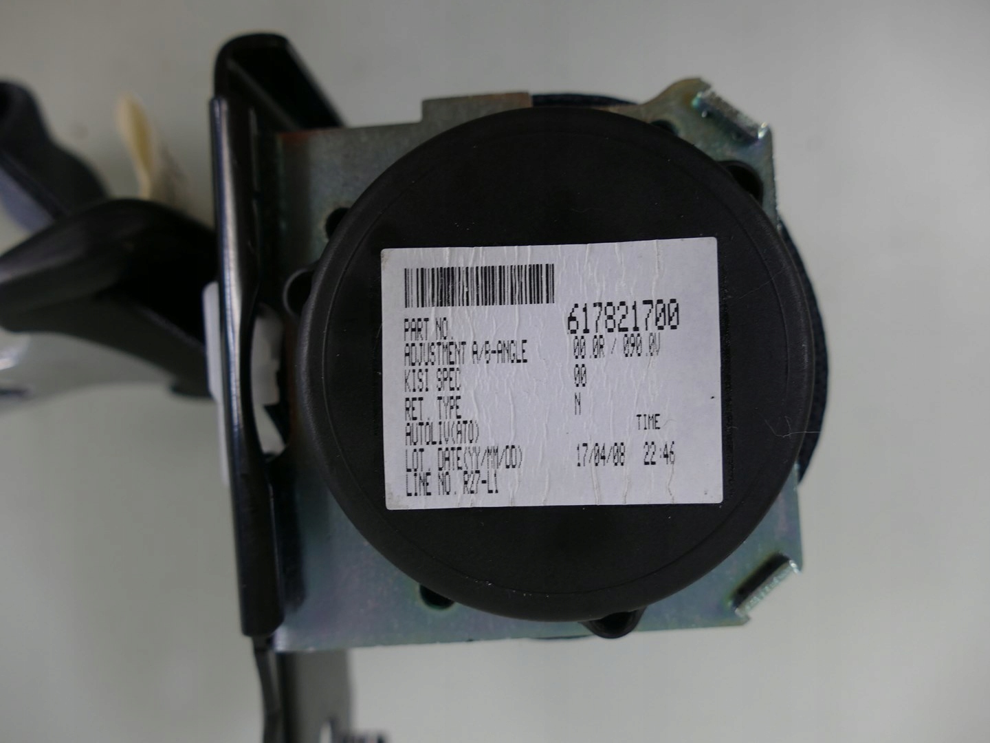 MITSUBISHI ASX III sicherheitsgurt links heck 617821700