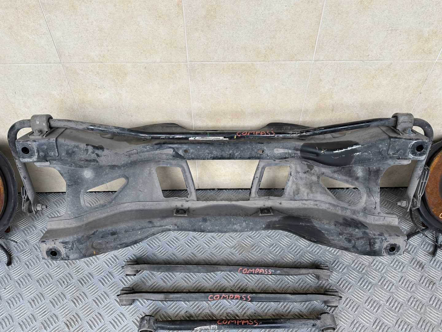 Achsträger hinten komplet JEEP COMPASS II