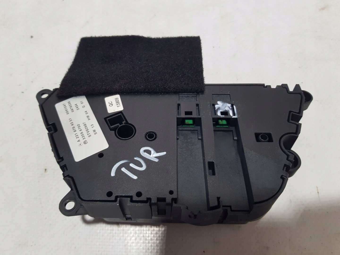 PANEL sedačka MERCEDES W221 pravý A2218704351