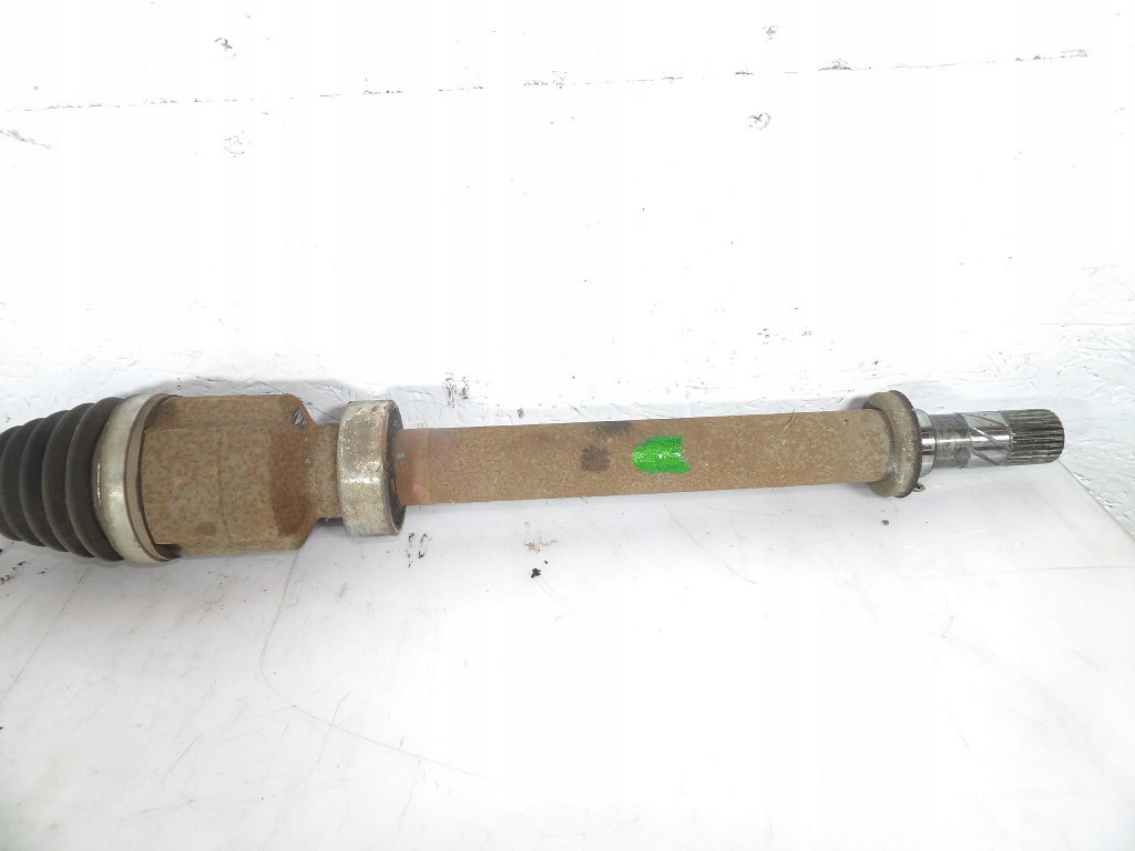 RENAULT CLIO 4 IV 1.5DCI semi-axis right front 391008239R