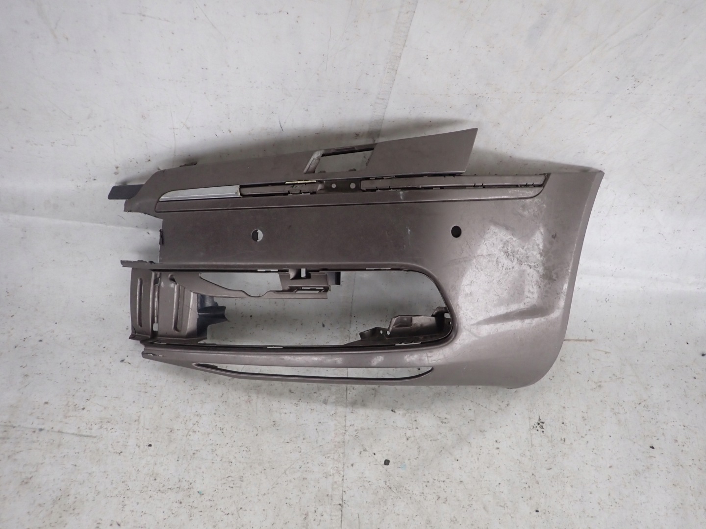 VW PHAETON LIFT 10-16 nárazník předek SPR PDC levý