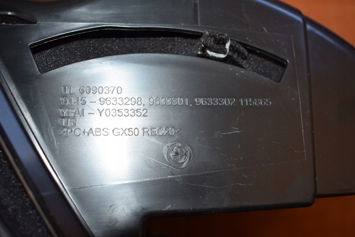 IDEALNY Handschuhfach konsole BMW G05 G07 1