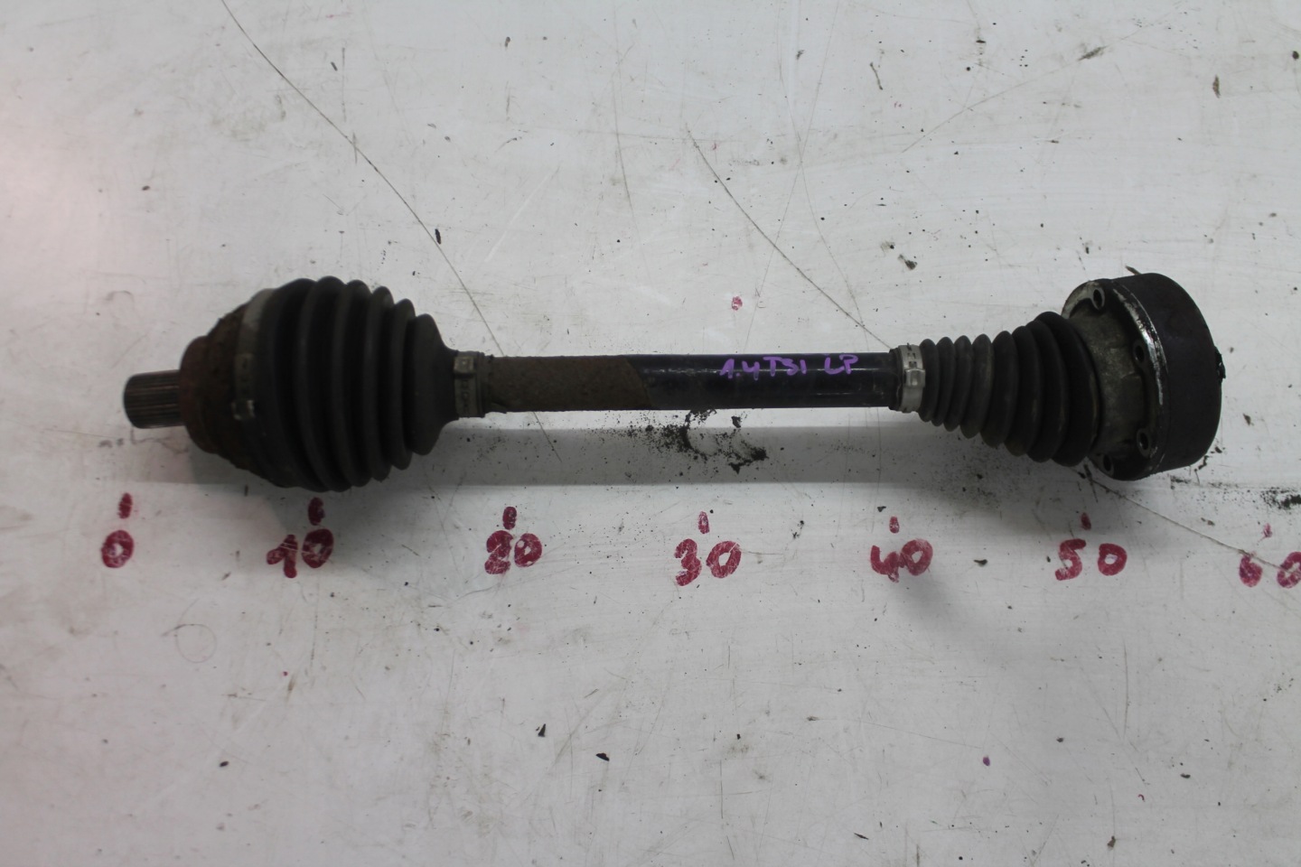 semi-axis left front VW GOLF VII SPORTSVAN 1.4 TSI 14-20