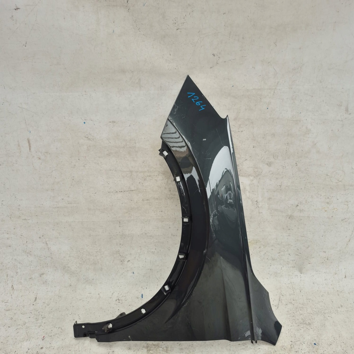 SEAT TARRACO 5FJ 18- fender left front front 5FJ821105