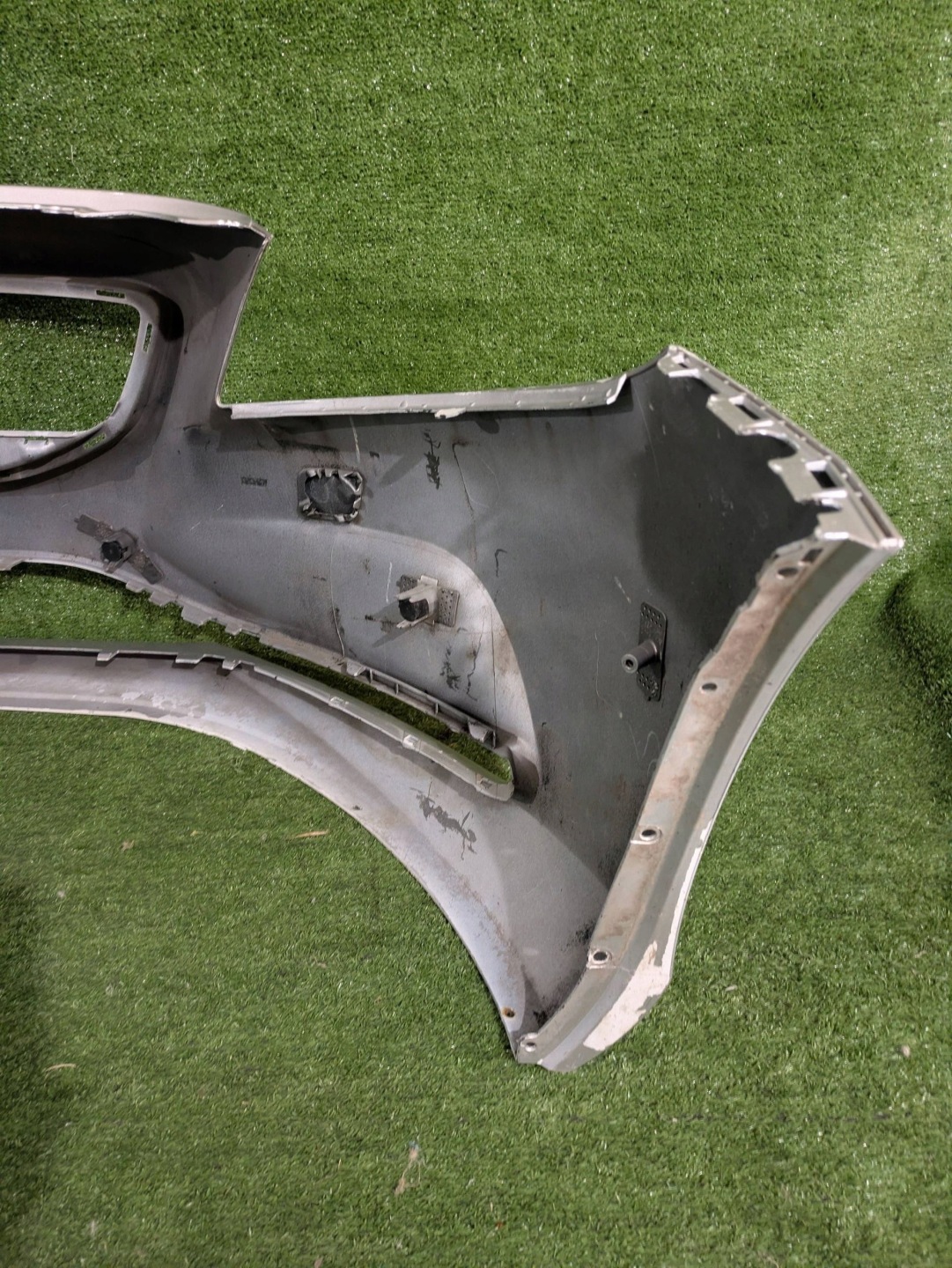 Frontstoßstange vorne VOLVO V40 12- NR.8143