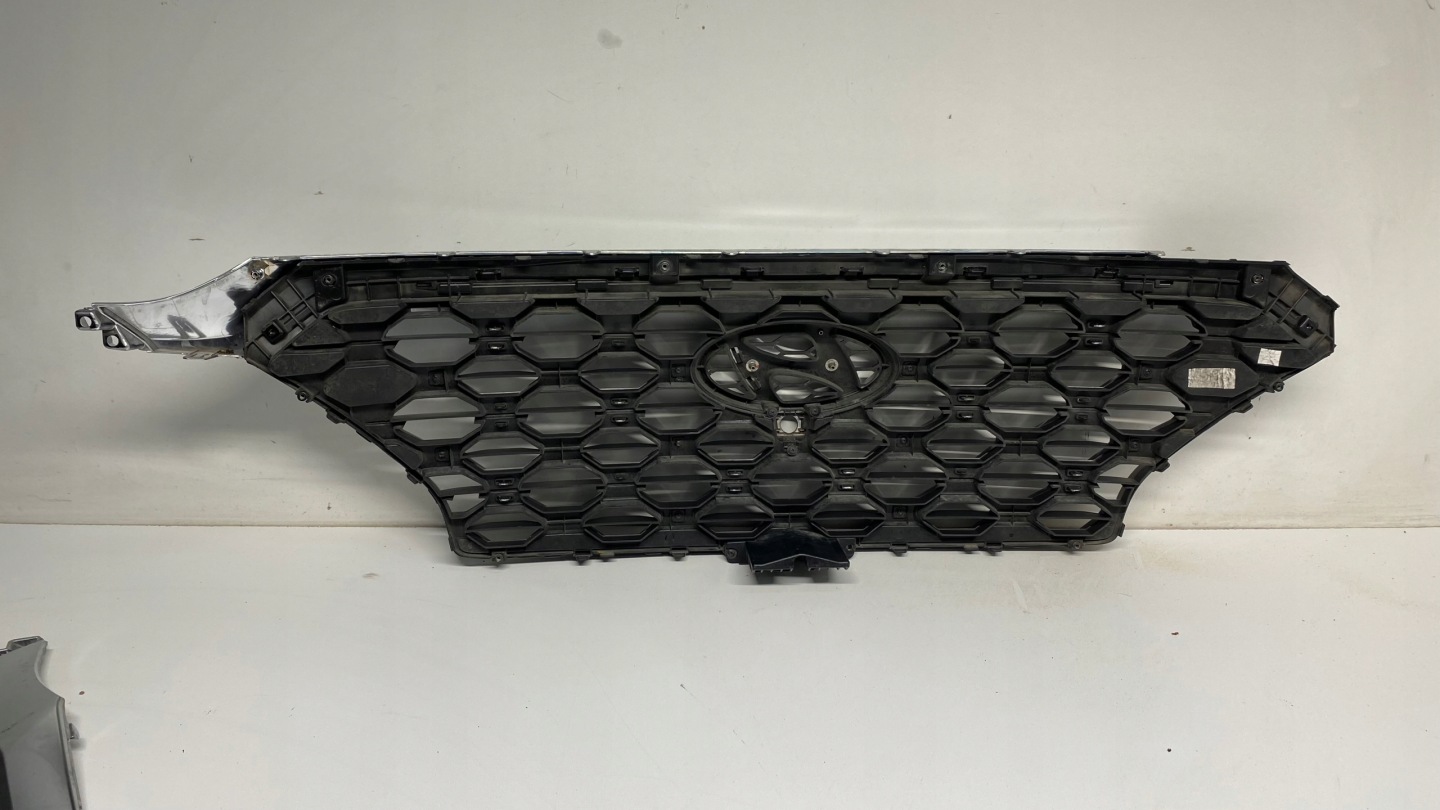 HYUNDAI SANTA FE IV GRILL GRILL KAMERA 18-21