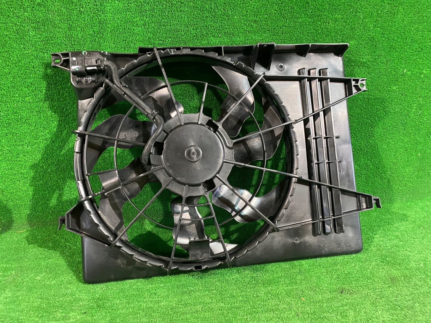 ventilátor Obal HYUNDAI TUCSON III 10