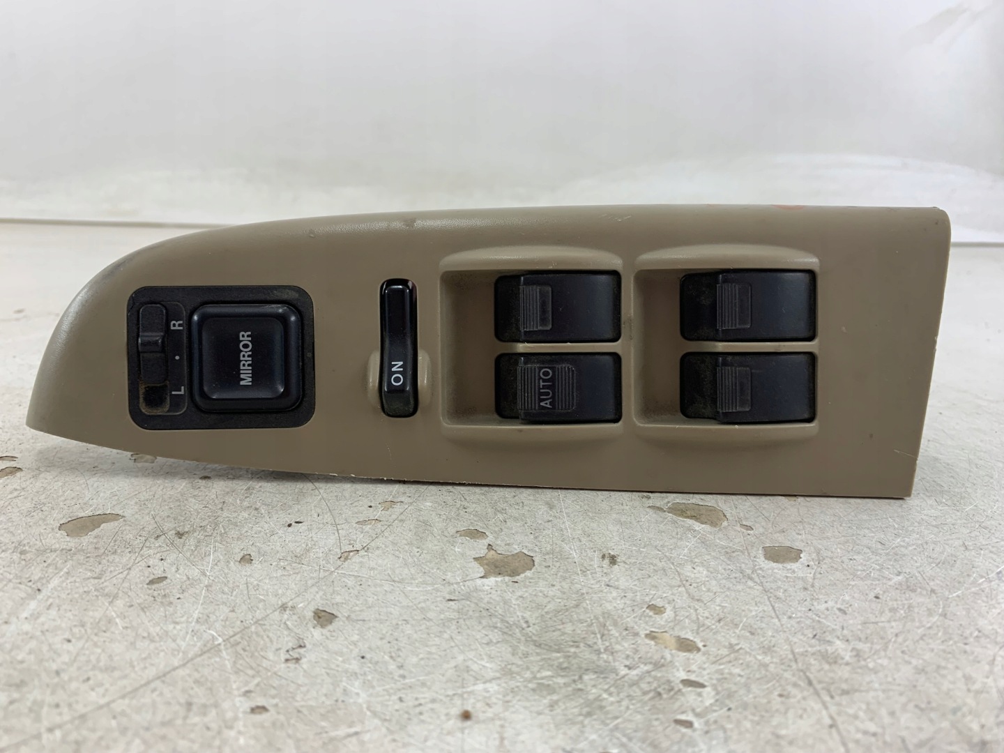 HONDA ACCORD VI PANEL okna levý předek béžová