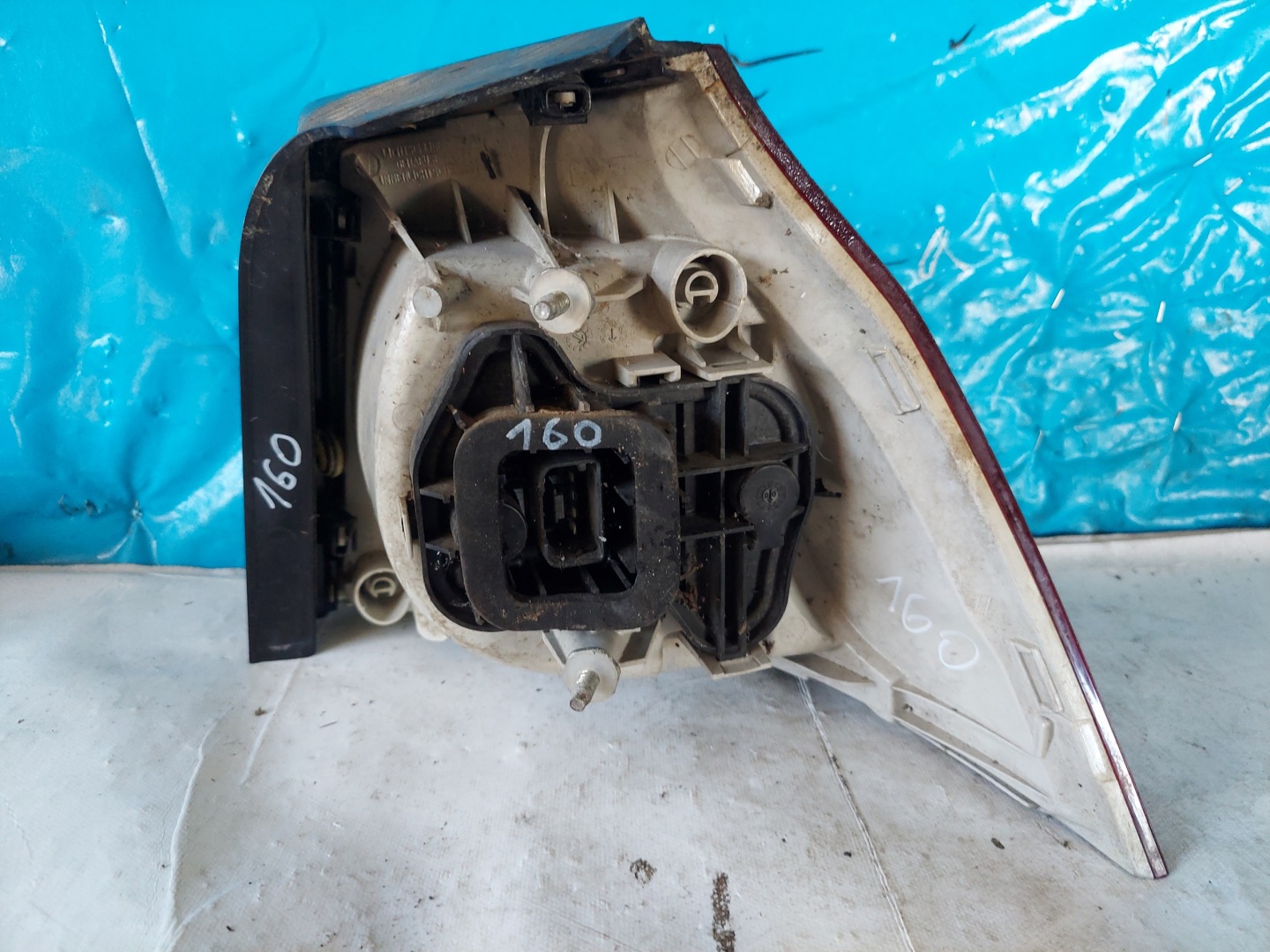 light GOLF V HB 1K6945095 left rear part