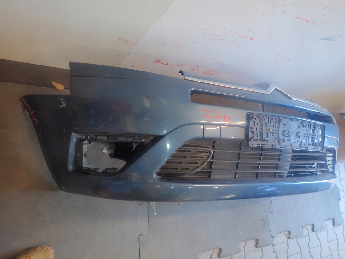 nárazník předek CITROEN C4 GRAND PICASSO 2006-2010