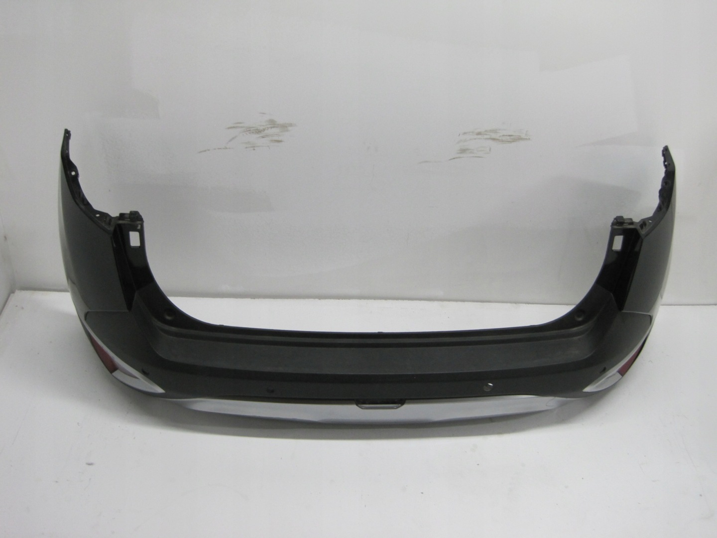 bumper rear part Kia Sportage V 4 PDC rear