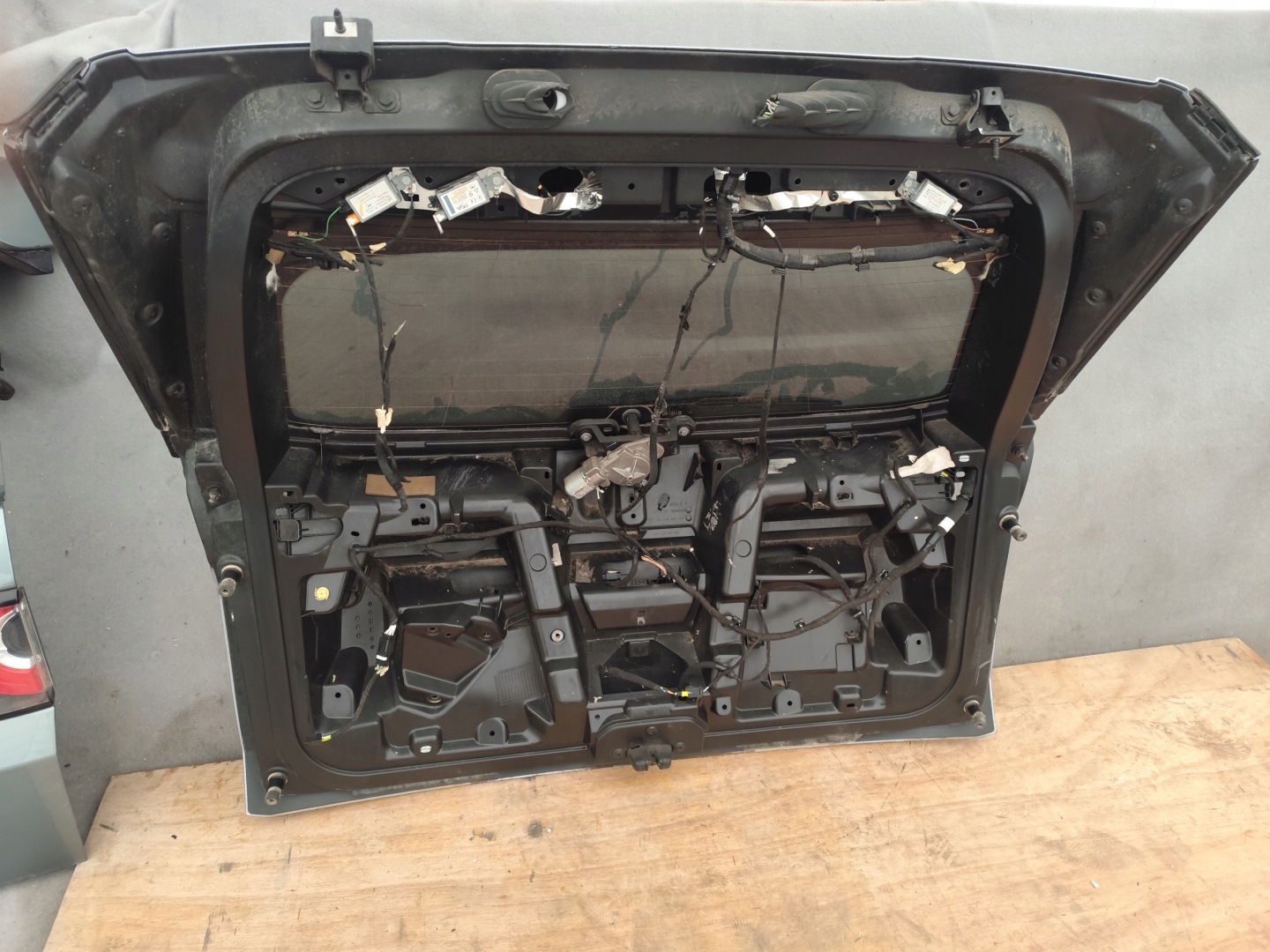 PEUGEOT 3008 II trunk door boot KAMERA