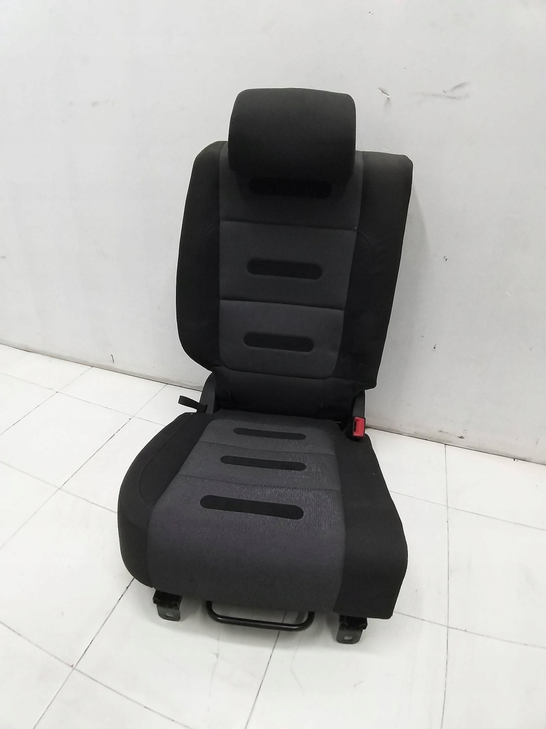 VW TIGUAN 5N Sitz rechts heck 07R