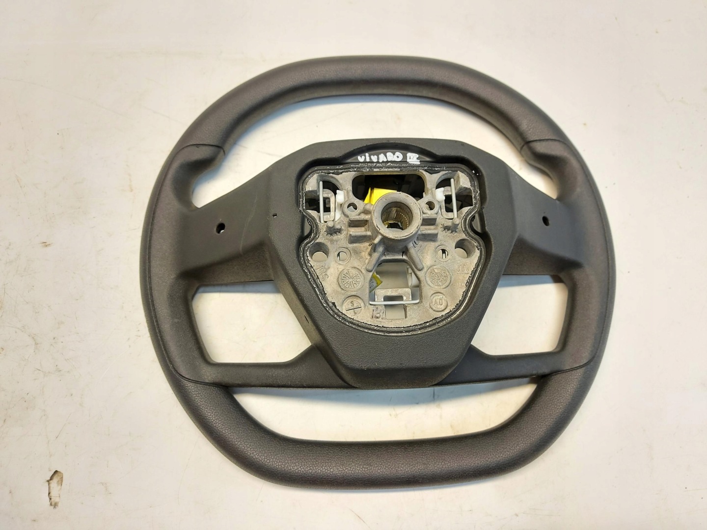 PSA Vivaro Jumpy Expert Proace 2024 lenkrad 98532080ZD