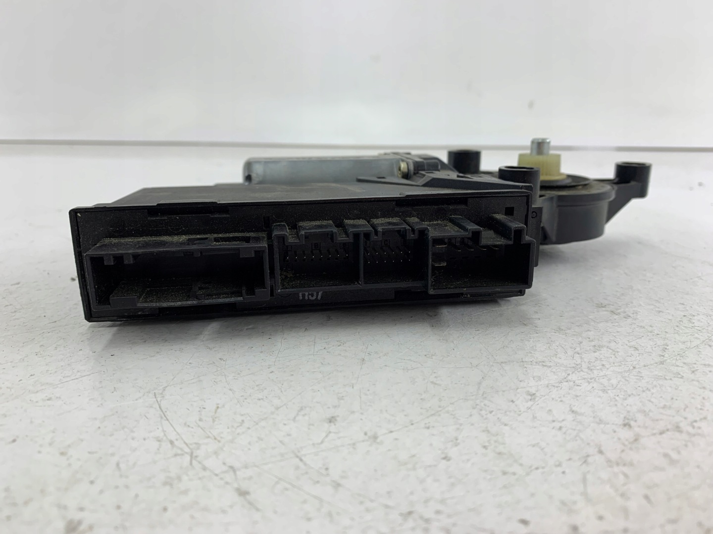 AUDI A4 B6 mini motor windows right rear part 8E0959802A