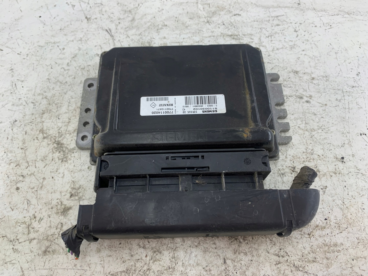 RENAULT TWINGO e 1.2 Centralina Motore 7700114020