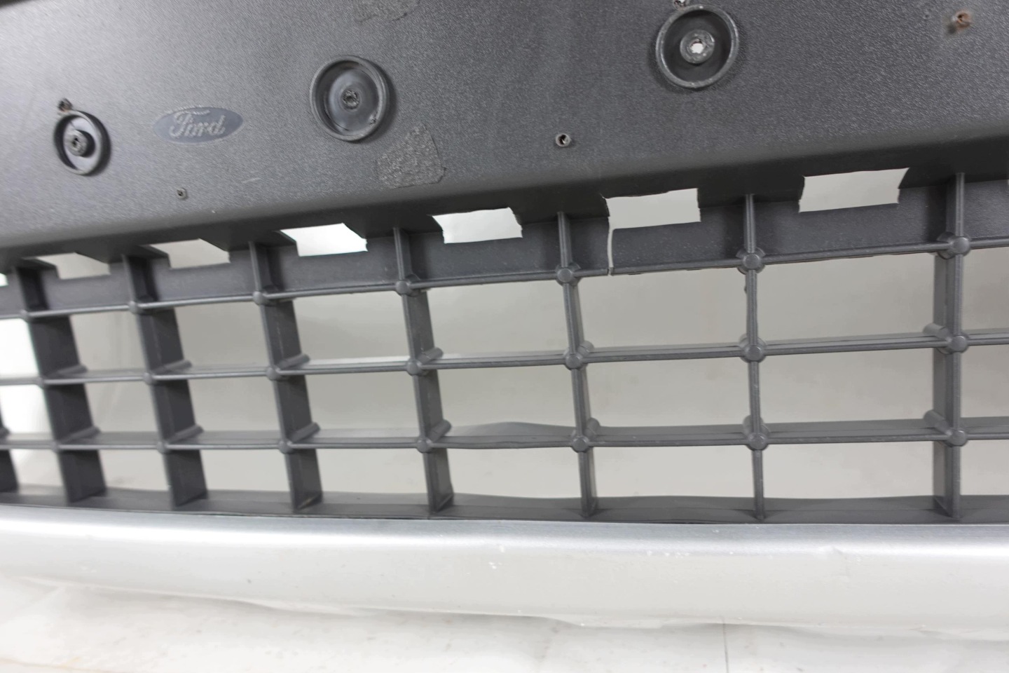 bumper front front FORD KUGA and MK1 08-12 08 O8 2008-2012 front PREKLADgrill