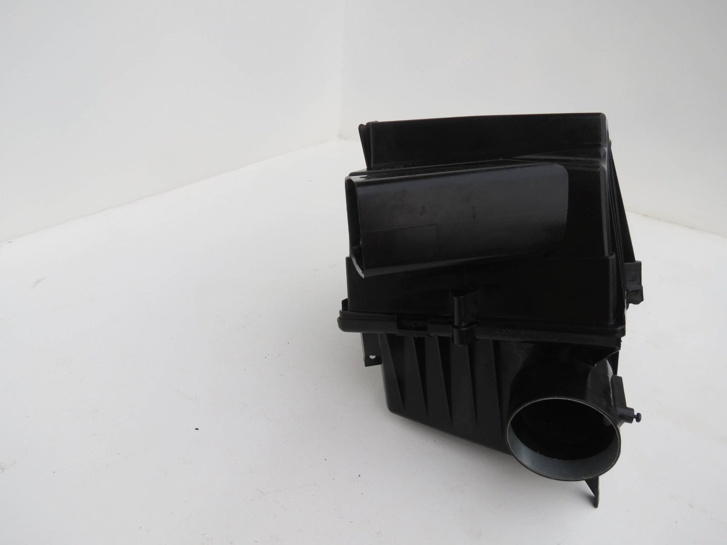Gehäuse filter luft VOLVO XC90 4.4 V8 30741467