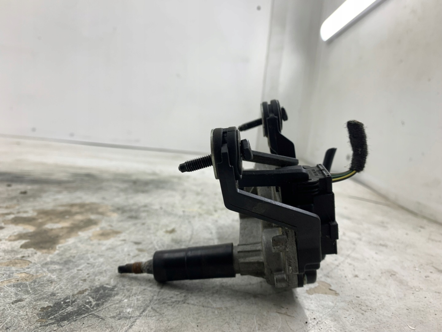 VW FOX ablaktörlő hátsó 5Z6955711