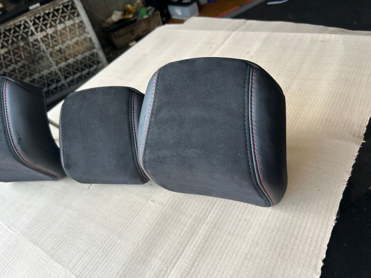 PEUGEOT 308 II GT T9 arm rests rear part leather