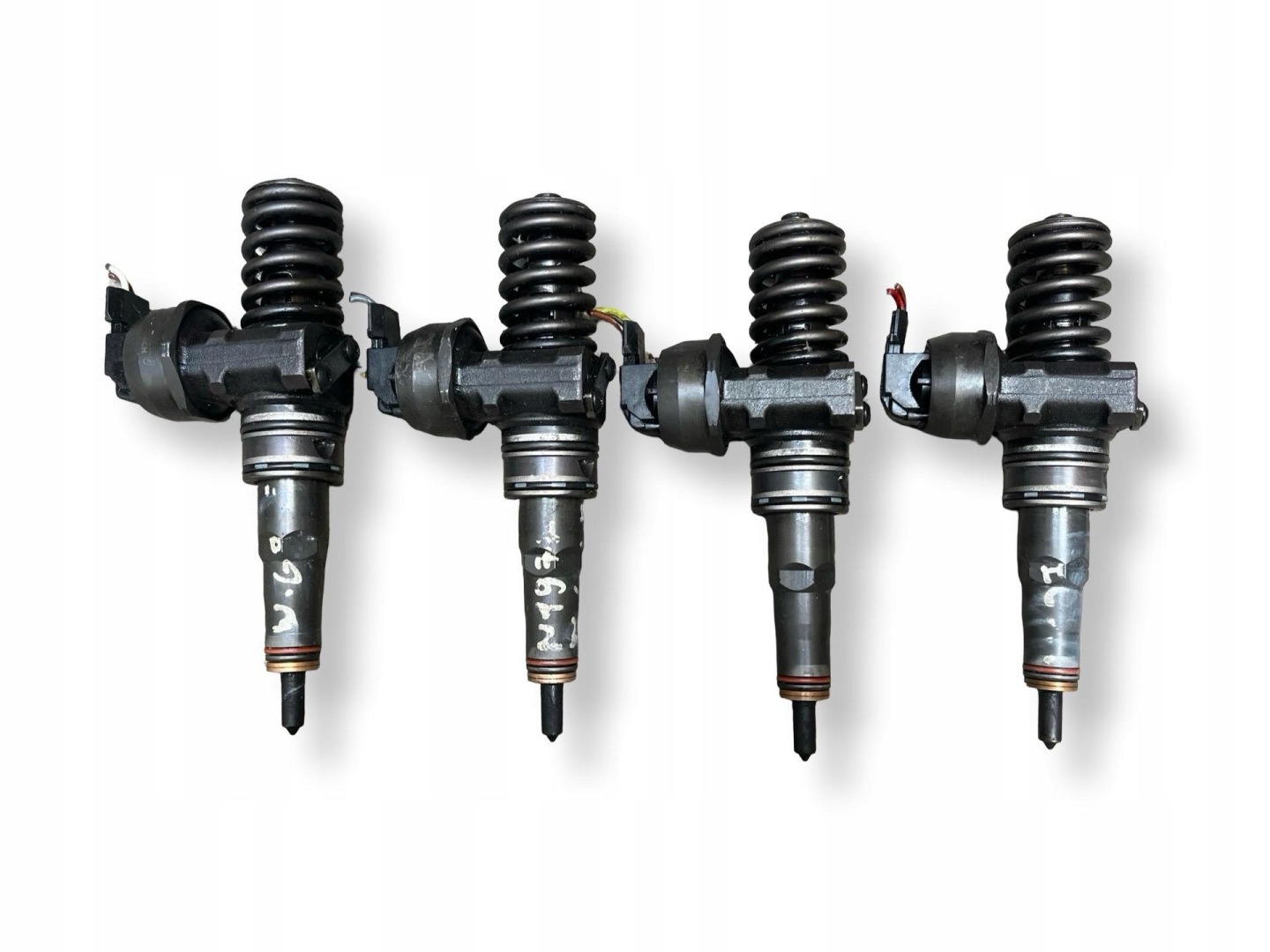 injector Volkswagen Golf plus 2007 038130073AG