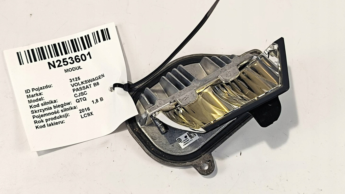 module steering REFLEKTORA 3G0998477A VOLKSWAGEN PASSAT B8