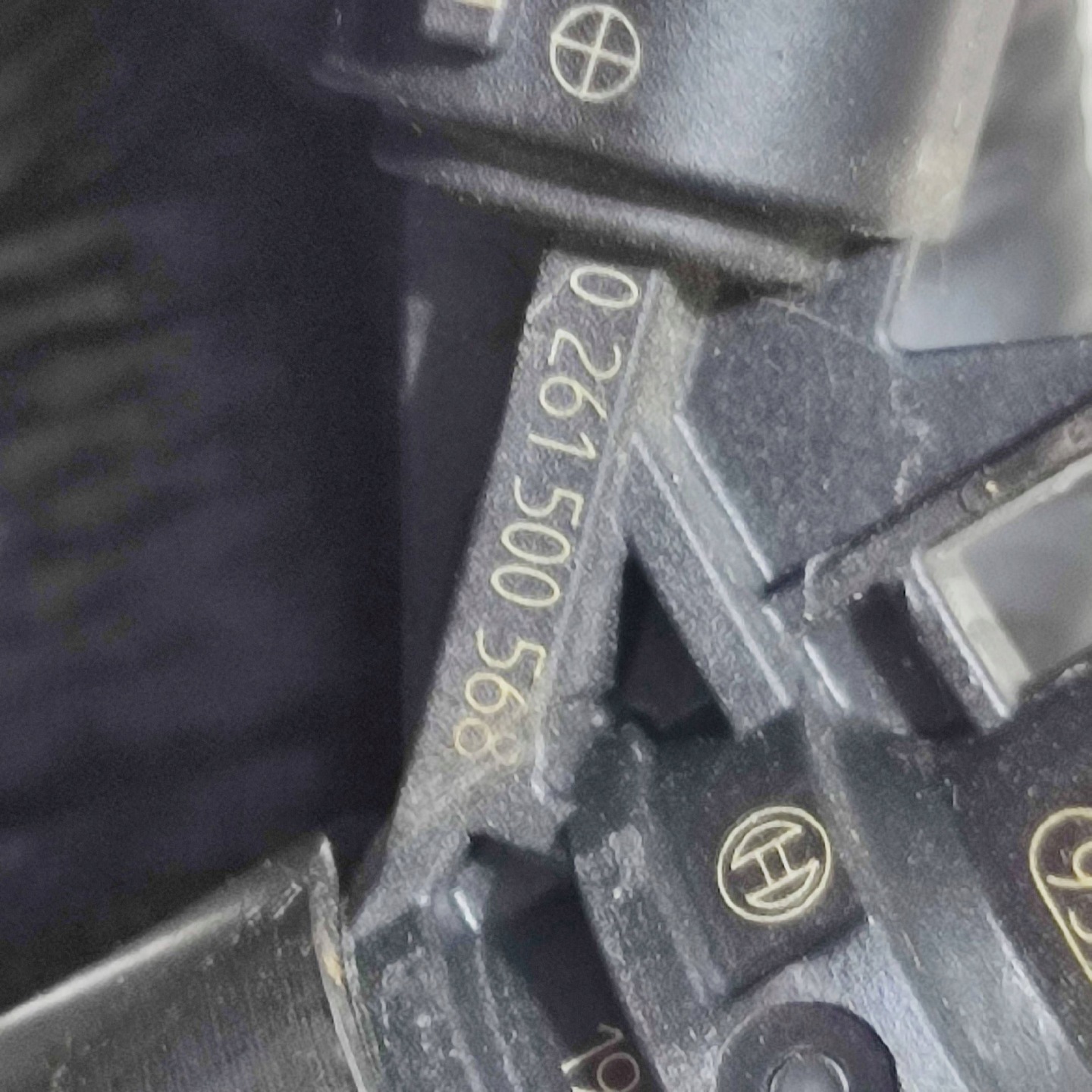 injector Suzuki Vitara (LY) 0261500568
