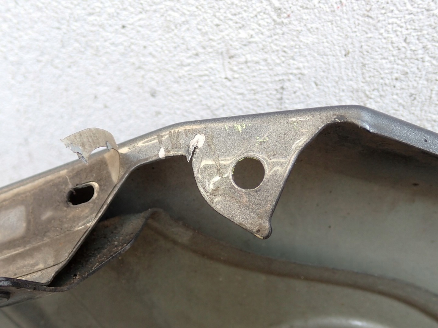 fender left front front MERCEDES E KLASA 213 2016