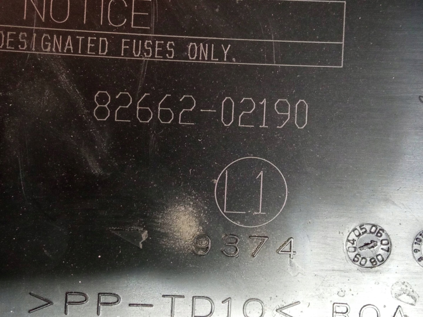 Module fusibles 82662-02190 Toyota Auris et (2006-2012)