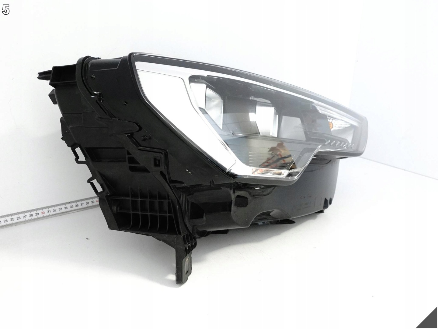 AUDI Q3 II 2 F3 83A 18-25 light ZWYKLA FULL LED right front EU + module *012
