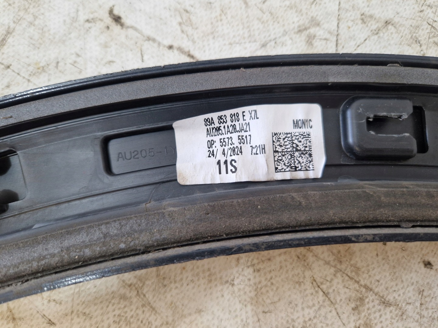 Audi Q4 E-TRON 89A moulding cap fender right rear part rear 89A853818E