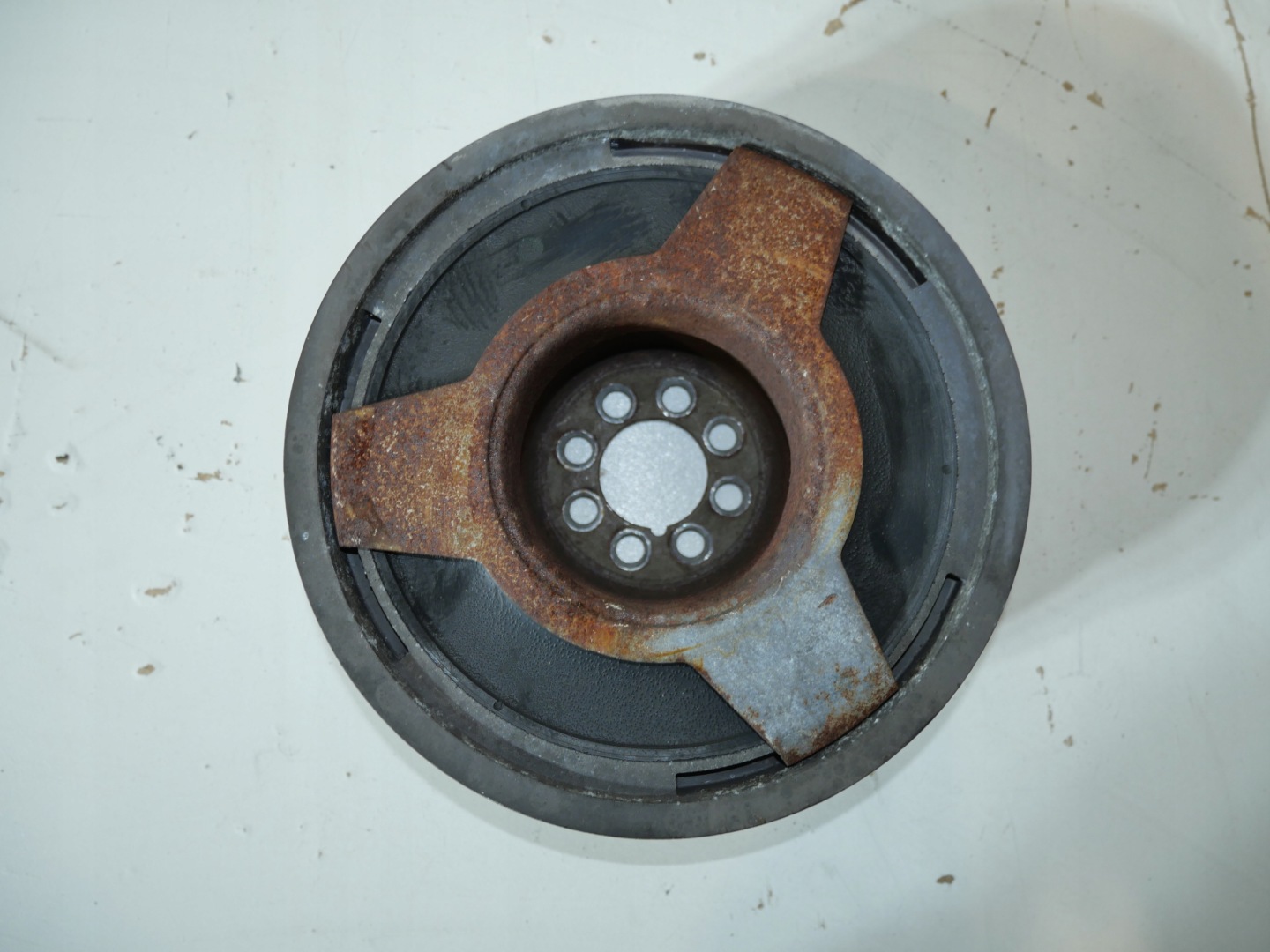 AUDI VW Puleggia ALBERO MOTORE 059105251M