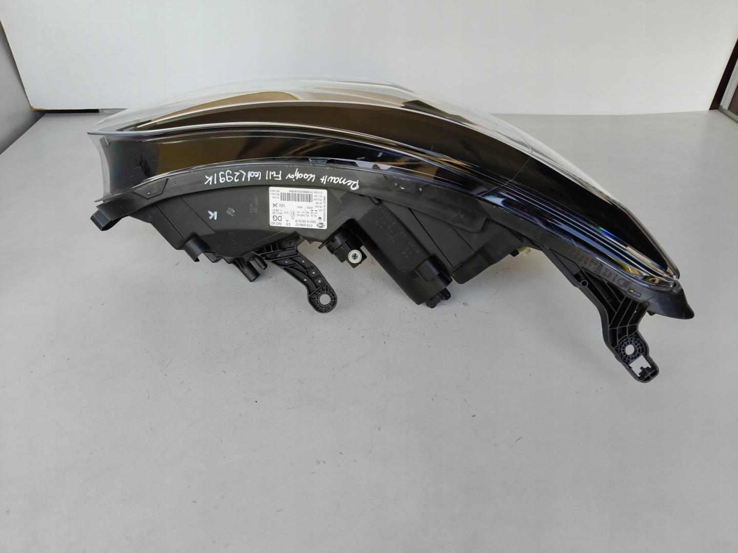 light right REFLEKTOR RENAULT KADJAR 18- LIFT FULL LED