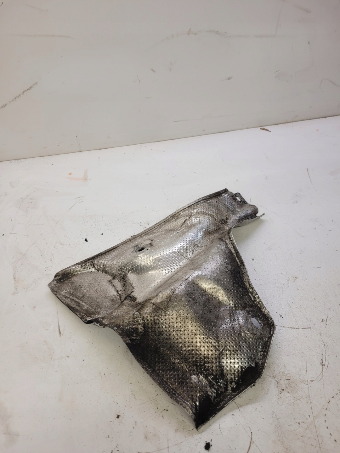 fedél TERMICZNA hangszigetelő AUDI A4 B8 8K1804164B