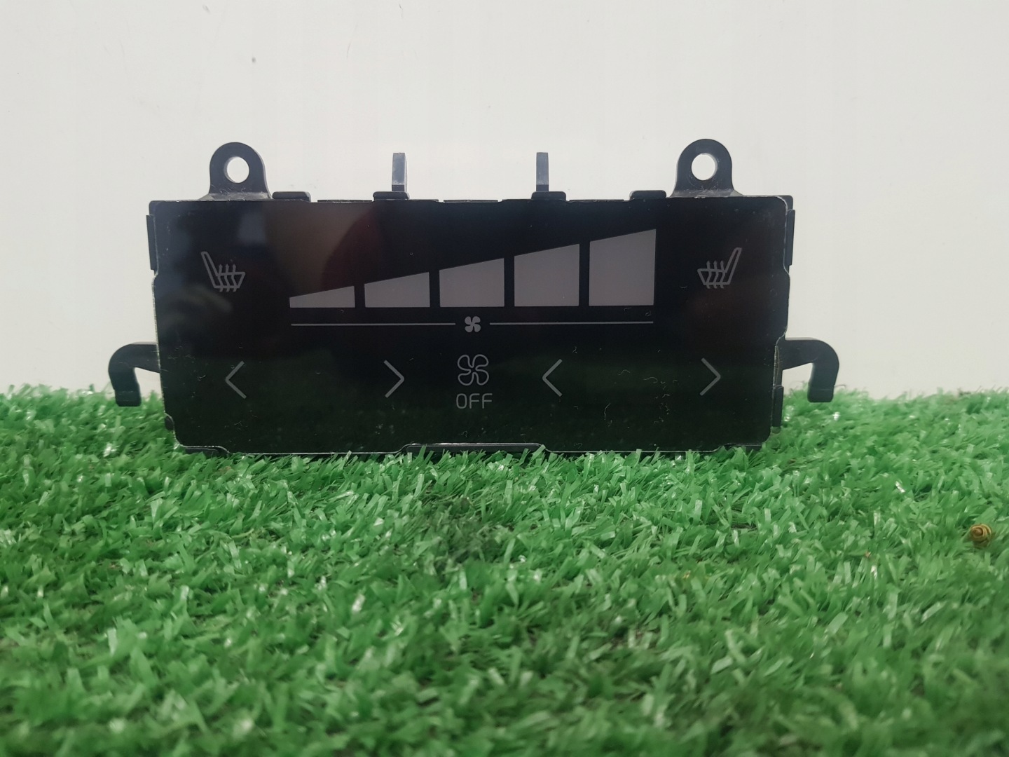 control panel air conditioning devices rear part VOLVO XC90 II T6 2019 P31346787