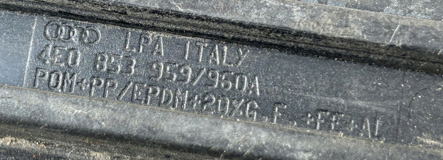 moulding door right front AUDI A8 D3 4E0853960A