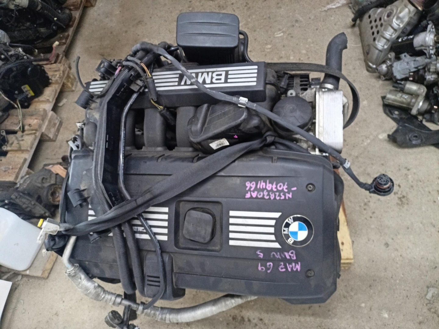 engine complete BMW 5 E60/E61 facelift E61 2007 N52B30AF