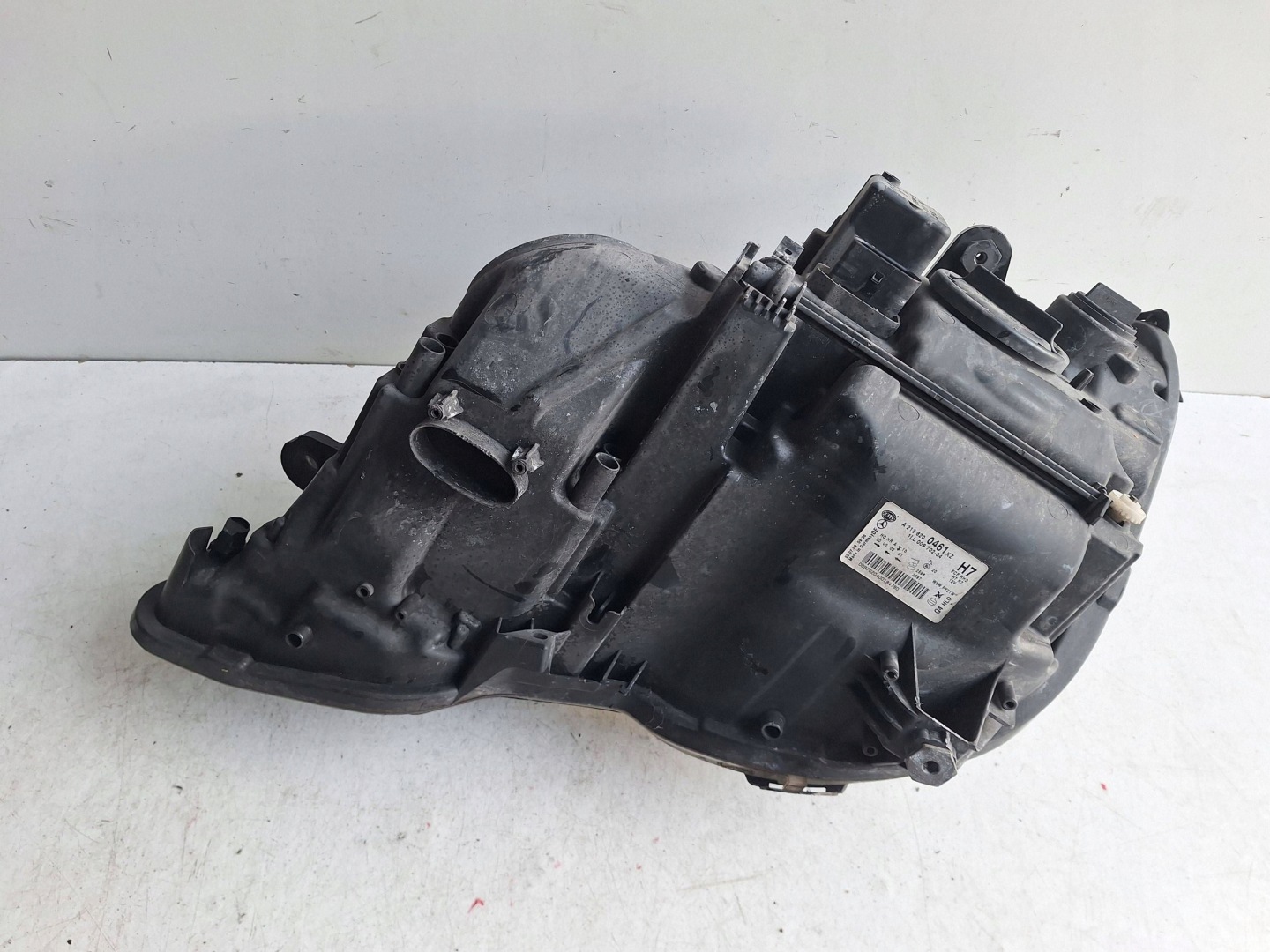 MERCEDES E-KLASA W212 09-13 light right UK-ANGLIK A2128200461