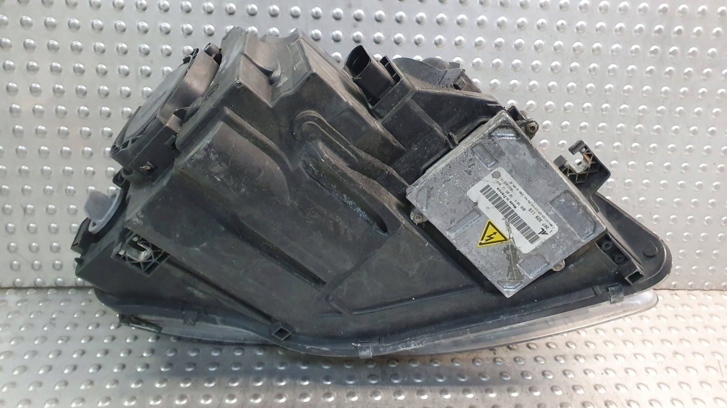 light front left AUDI A4 04- 8E0941003AM