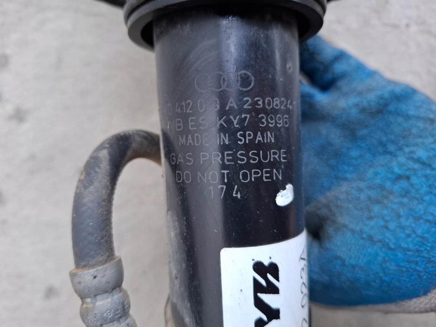 AUDI RS6 4K C8 4.0 TFSI shock absorber front front left 4K0412019A 23r