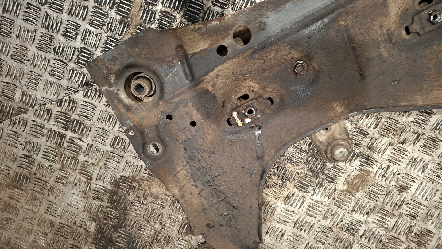 axle beam front NISSAN NOTE 1.2
