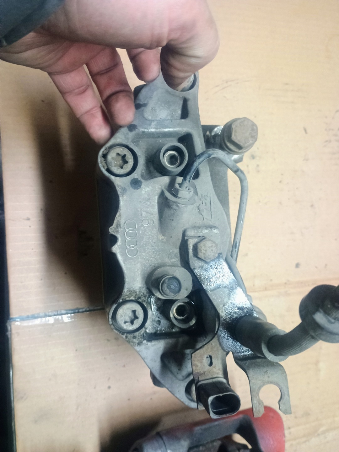 caliper brake front JARZMO right-left AUDI A6 C6 ALLROAD