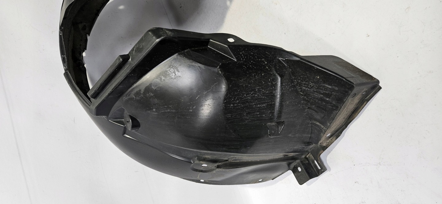 mudguard left front RENAULT KADJAR 15- original