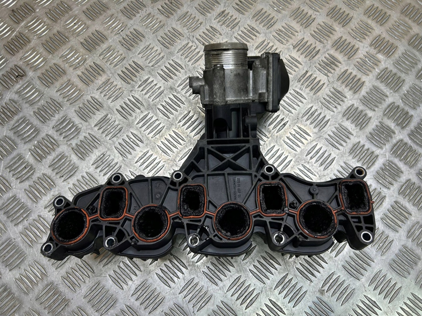 Sensor przepustnicy Saugrohr Unterteil Audi A5 2013 03L128063AC